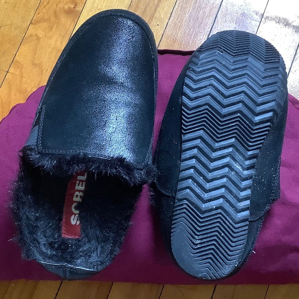 Black Sorel Slippers 7